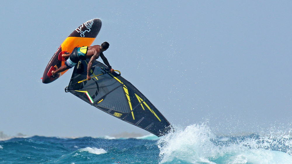 slash freestyle plachta point7 2020 windsurfing karlin black tony